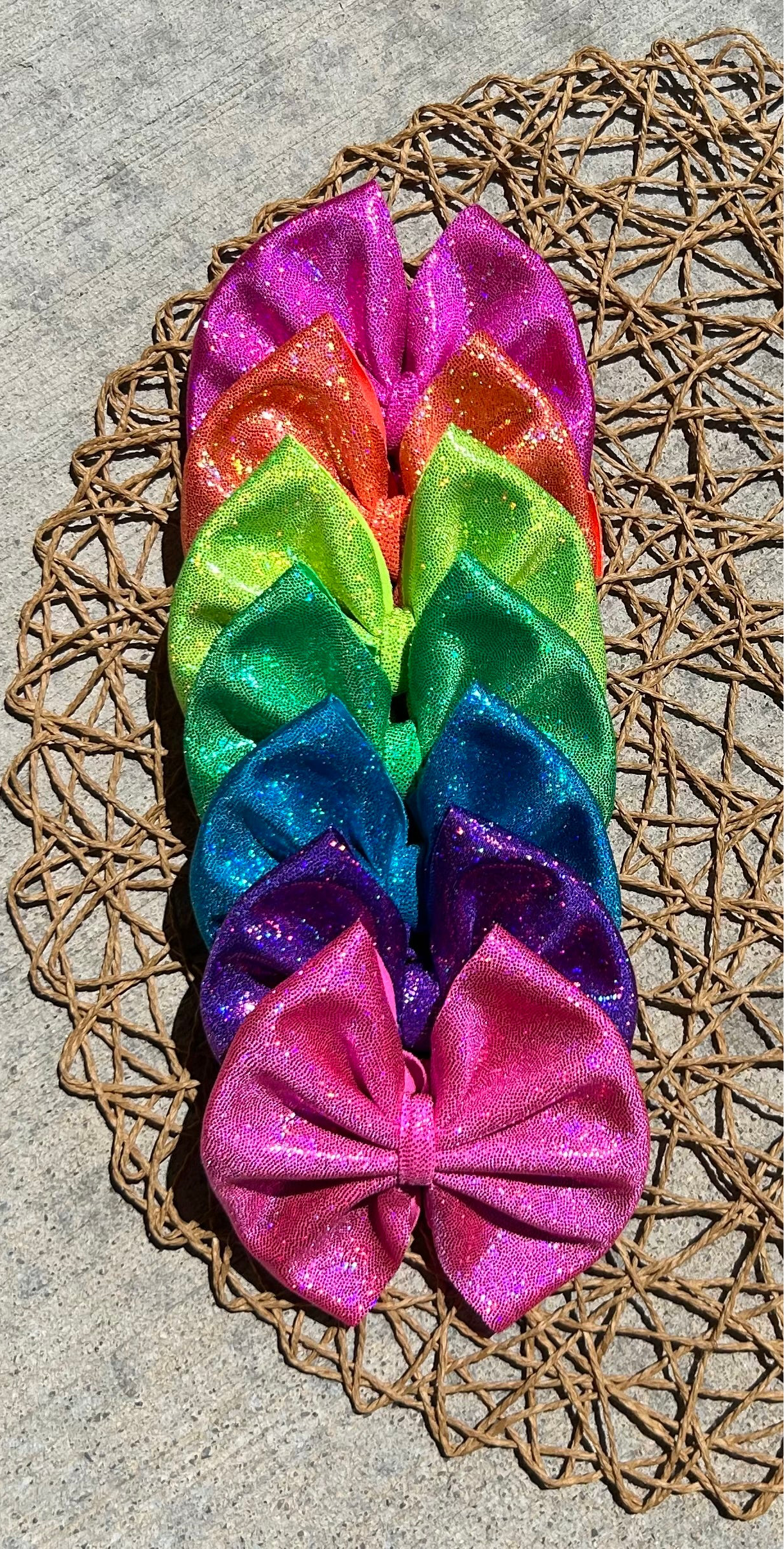 Shamrock Green Sparkle Standard Bow