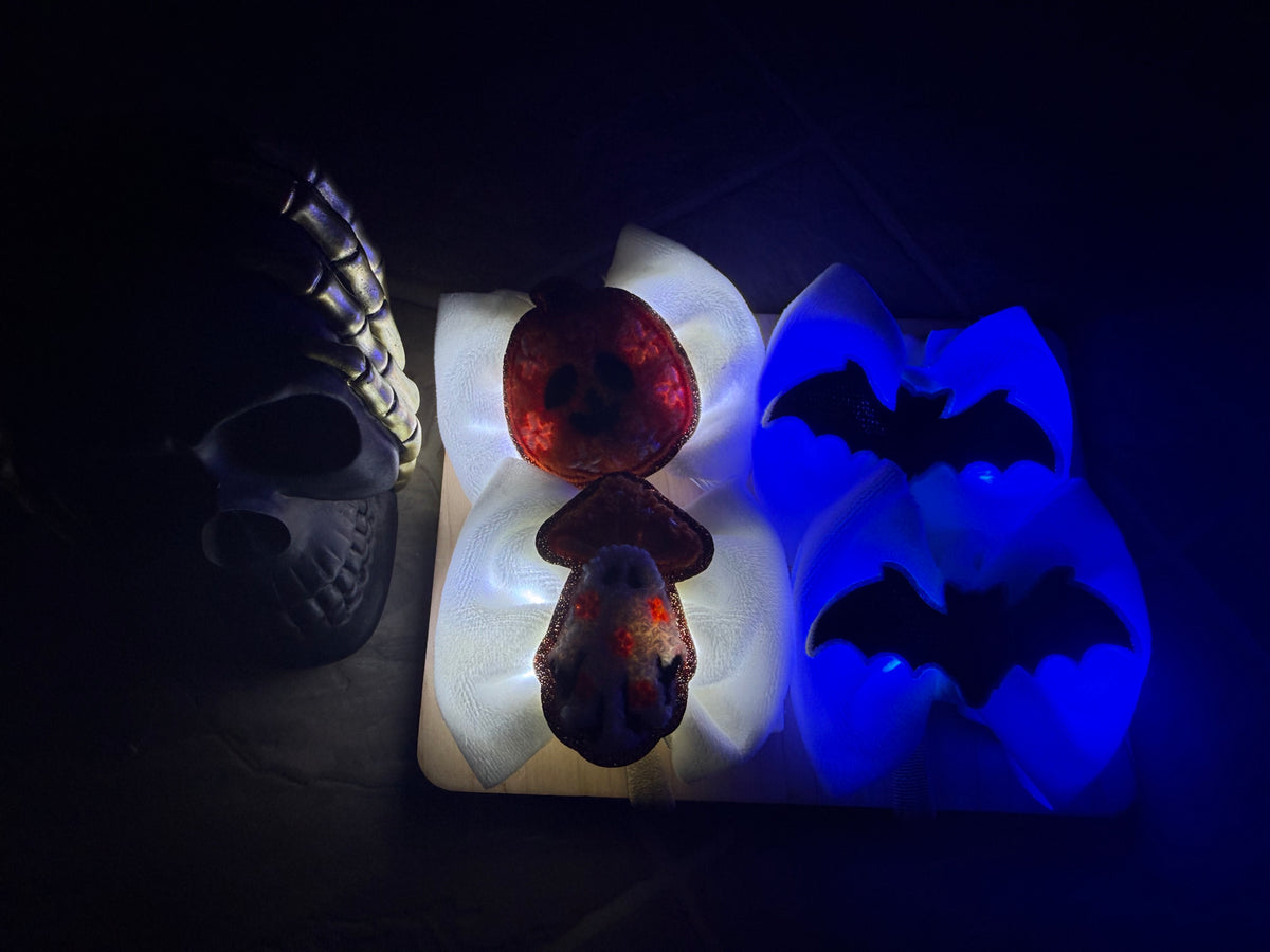 Light Up Piggies
