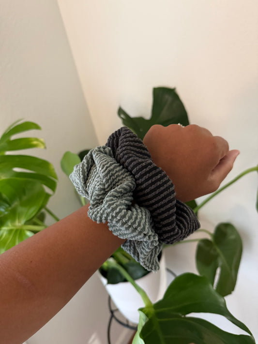 Black Scrunchie
